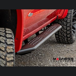 Chevy Silverado Side Steps - OV2 - Crew Cab - 1500/2500HD 2019-2024